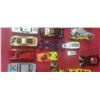 Image 3 : 24 ASSORTED VINTAGE TOY CARS AND TRUCKS