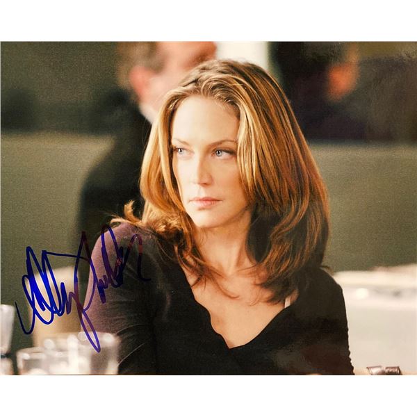 Profiler Ally Walker signed photo