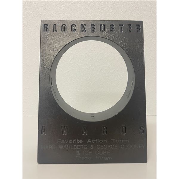 Blockbuster Awards Mark Wahlberg, George Clooney and Ice Cube