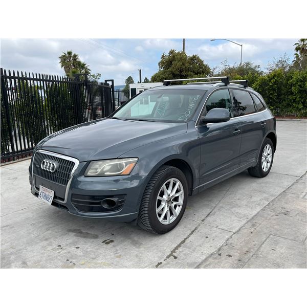 AUDI Q5 2011 T-DONATION