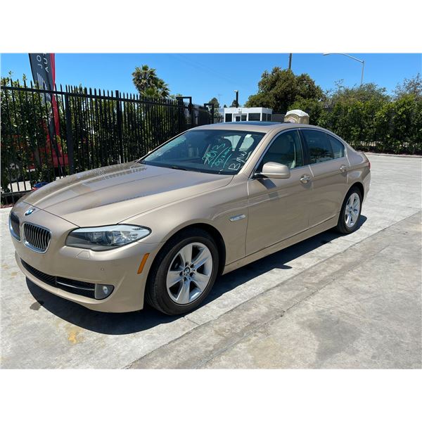 BMW 528I 2013 APP DUP/T -
