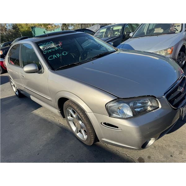 NISS MAXIMA 2001 SALV T/DONATION