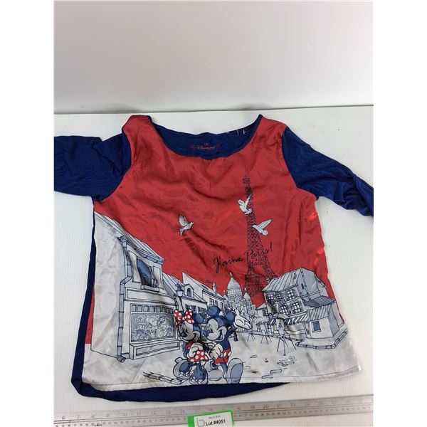 Disneyland Paris Extra Large Shirt