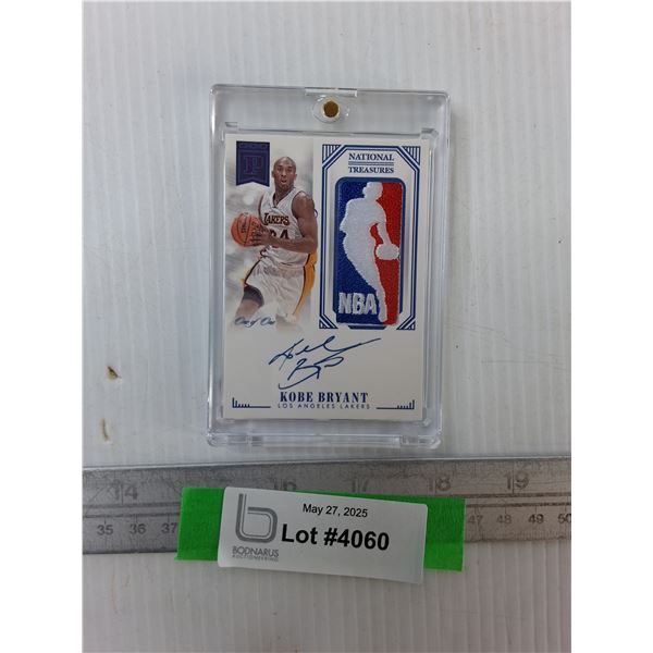 Kobe Bryant Basketball Trading Card - CANNOT GUARANTEE AUTHENTICITY