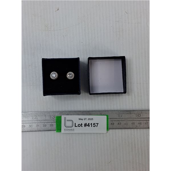 Moissanite Earings - CANNOT GUARANTEE AUTHENTICITY