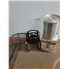 Image 1 : *Outdoor Gourmet Cooking Pot and Propane Stove - Cannot Ship