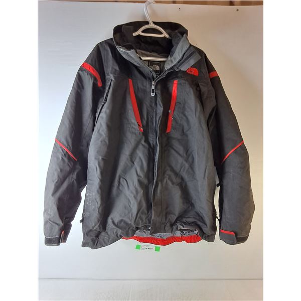 *Men's The North Face Winter Jacket- XL