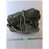 Image 1 : Woven Basket & (5) Cotton Bath Towels