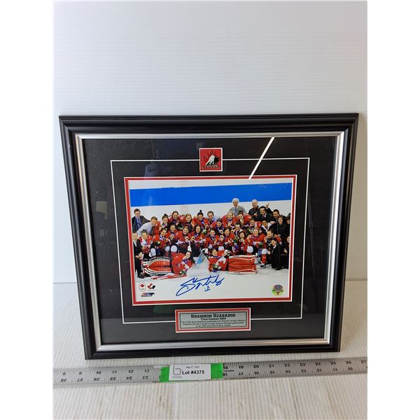 Signed Shannon Szabados Team Canada 2014 Framed Photo 17" x 15"