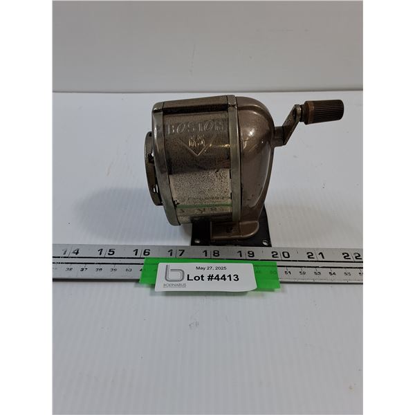 Boston Vintage Pencil Mountable Sharpener - Works