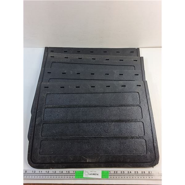 (4) Rubber Mud Flaps 20 x 14"