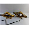 Image 2 : (2) Scissor Jacks - Pickup Preferred