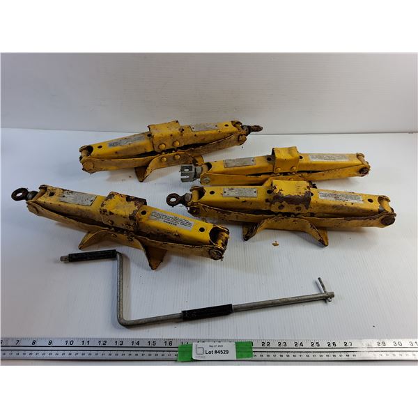 (4) Scissor Jacks - Pickup Preferred