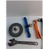 Image 2 : Adjustable Wrench, Shears, Hammer, Abrasive Disc