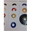 Image 4 : (15) Records: 45 Size - Elvis Presley, The Doors, The Who, Chuck Berry, Dean Martin, The Everly Brot