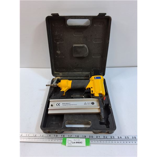 Power Fist Air Nailer - 18 Gauge Brad Nails from 5/8"-2" w/Case - Untested