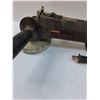 Image 2 : Craftsman 4.5" Angle Grinder - Works