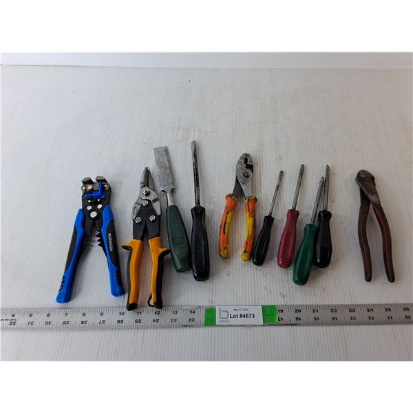 Tool Lot- Screwdrivers, Wirestripper, Tin Snips, Misc.