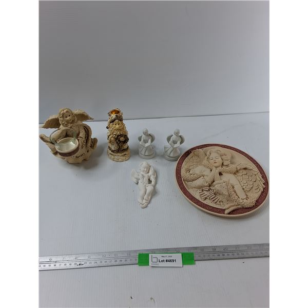 (4) Candle Holders, (2) Wall Decorations