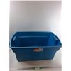 Image 1 : Hinged Storage Box - 31.5'' x 14'' x 19'' - CANNOT SHIP