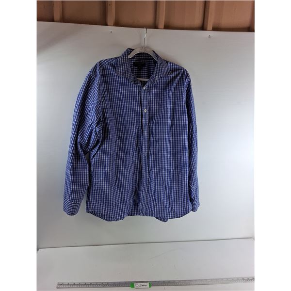 *Banana Republic Dress Shirt - Extra Large