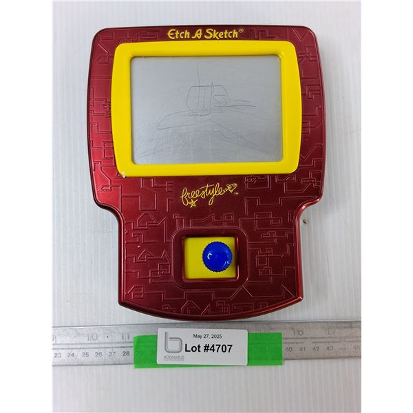 FreeStyle Etch-A-Sketch