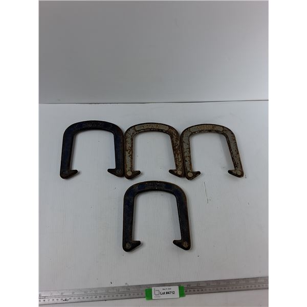 (4) Metal Competitor Horseshoes