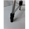 Image 5 : Adjustable Camera Tripod With Build In Level