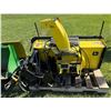 Image 4 : JOHN DEERE 18720 47-INCH QUICK-HITCH SNOW BLOWER