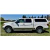 Image 2 : 2010 FORD F150 LARIAT 4X4 PICKUP TRUCK - WITH NEW BATTERY (JUST PURCHASED) - RUNS AND DRIVES