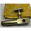 Image 2 : (2) AGCO Anderson Greenwood #M5HC-46L Long Gauge Valves
