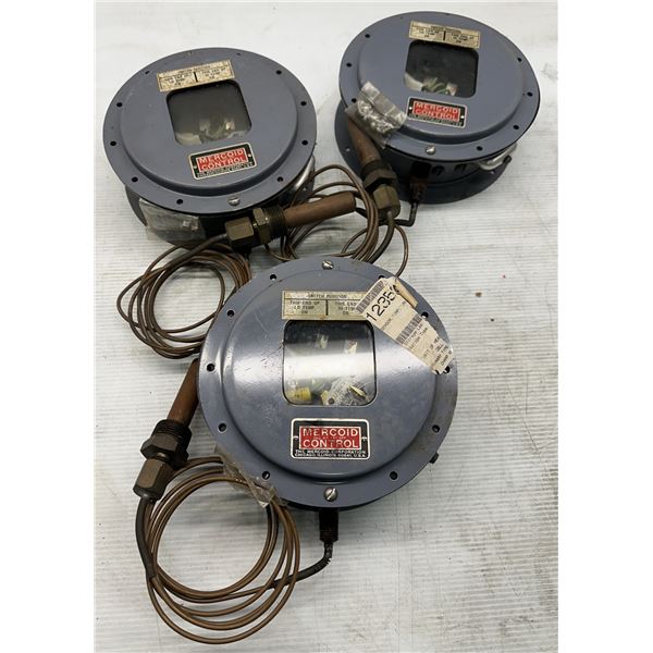 (3) Mercoid Control #DAW-38-153 Temperature Switches