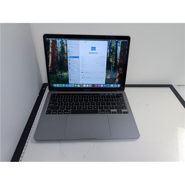 MacBook Pro (2020 4xTB3) 13.3" RETINA I5-1038NG7