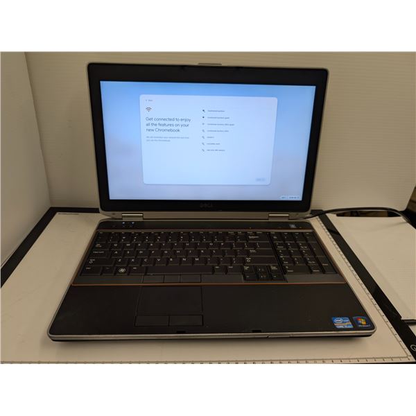DELL LATITUDE E5520 15" i5-2540M
