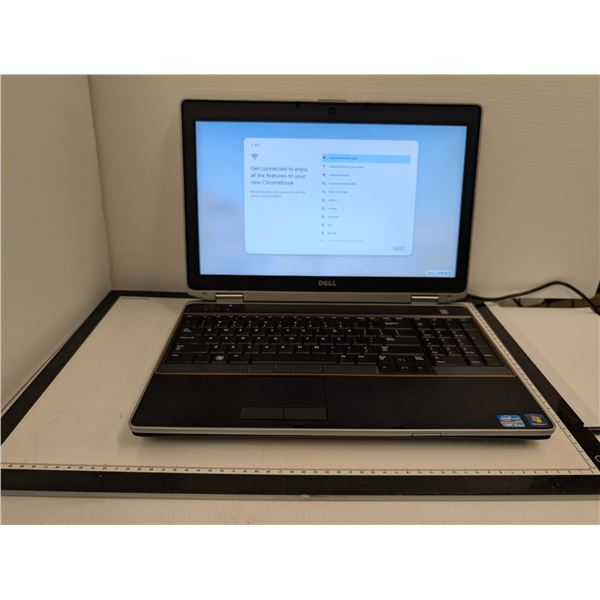 DELL LATITUDE E5520 15" i5-2540M