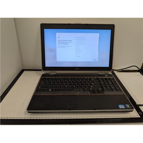 DELL LATITUDE E5520 15" i5-2540M