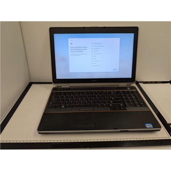 DELL LATITUDE E5520 15" i5-2540M