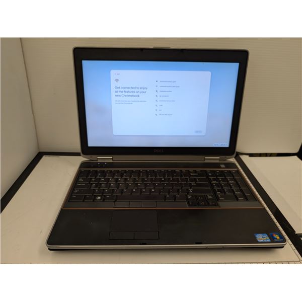 DELL LATITUDE E5520 15" i5-2540M