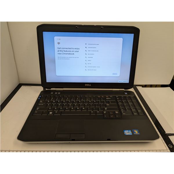 DELL LATITUDE E5520 15" i3-2330M