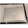 Image 3 : MACBOOK PRO 14" i5-3210M (CÂBLE D'ALIMENTATION MANQUANT)