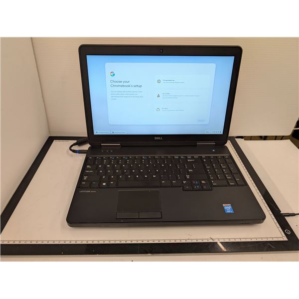DELL LATITUDE E5540 15" i3-4010U