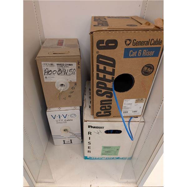 LOT: 4 BTE OUVERTE CABLES CAT5e/6