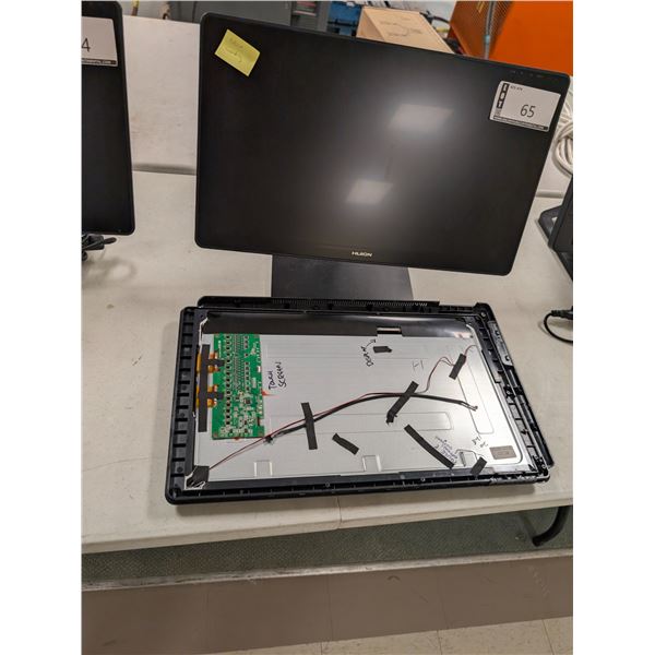 LOT: 2 ÉCRANS DE DESSIN 22" HUION GS2202 *POUR PIECES*