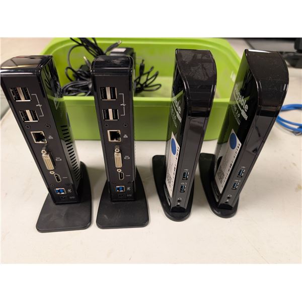 LOT DE 4 DOCKING STATIONS USB3