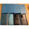 Image 2 : LOT: 4 CELLULAIRE ANDROID ASST