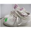 Image 1 : REEBOK RUNNERS (SIZE 9.5)