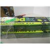 Image 1 : 2 WEEDER BARS, 1 DANDELION STICK
