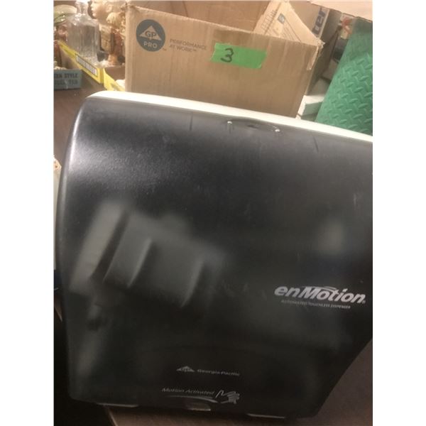 FREIGHT DAMAGE (AS IS):  PAPER TOWEL DISPENSER
