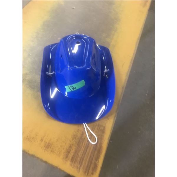 FREIGHT DAMAGE (AS IS):  PLASTIC COWBOY HAT