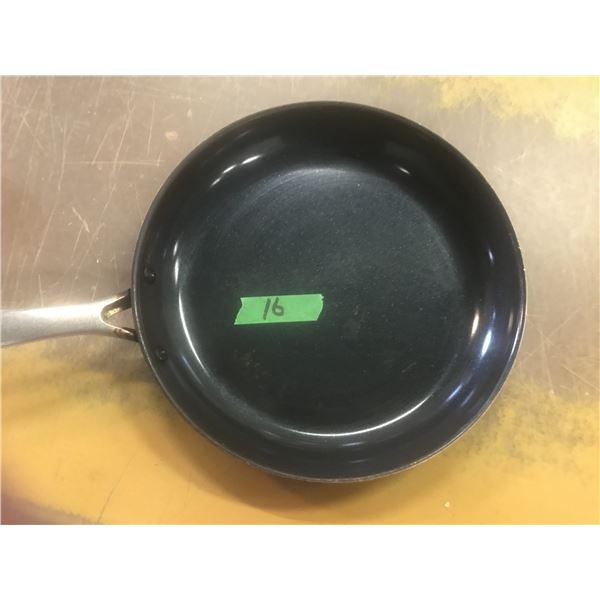 DIAMOND FRYING PAN